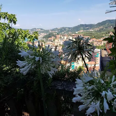 Il Falchetto بيت للعطل *